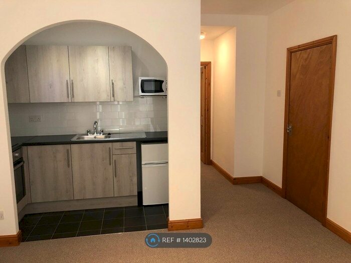 1 Bedroom Flat To Rent In The Avenue, Acocks Green, Birmingham, B27