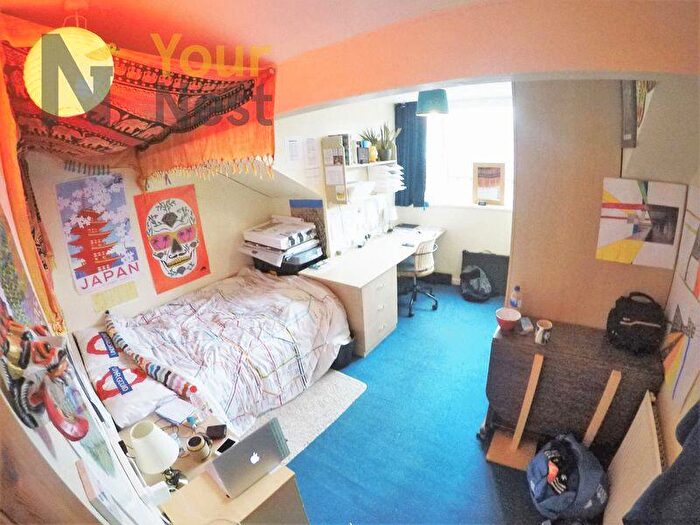 5 Bedroom Terraced House To Rent In Beamsley Mount, Hyde Park, LS6