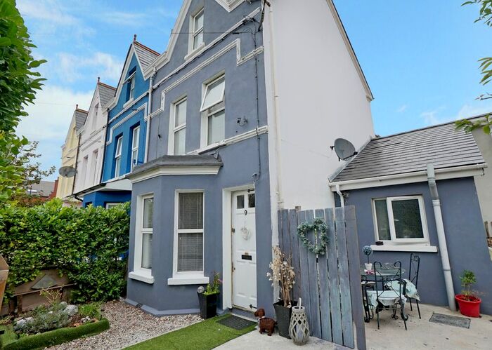 5 Bedroom Terraced House For Sale In Kinnegar Avenue, Holywood BT18