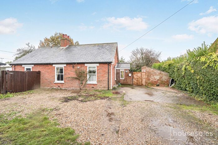 2 Bedroom Detached Bungalow For Sale In Cherry Drift, Dereham, NR20