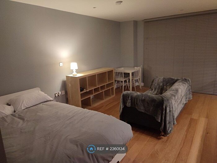 Studio To Rent In Meridian Plaza, Cardiff, CF10