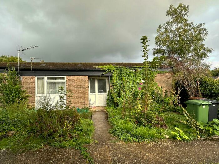 2 Bedroom Semi-Detached Bungalow For Sale In Clarkes Close, Barford, Norwich, Norfolk, NR9