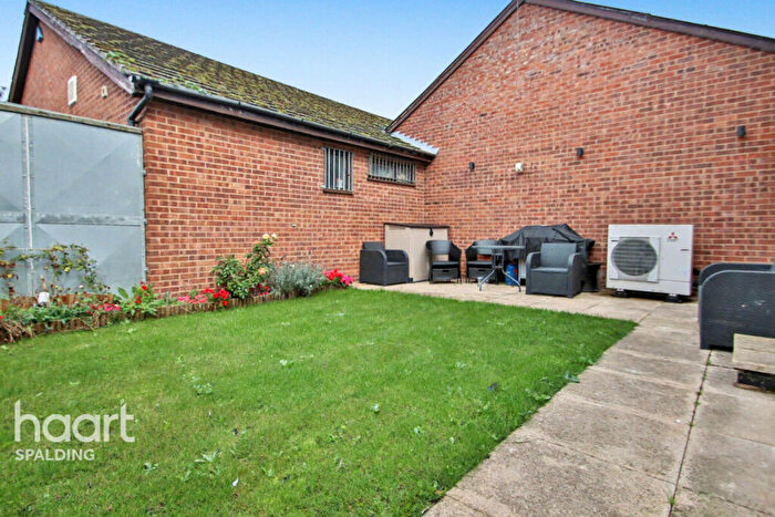 3 Bedroom Semi-Detached House For Sale In Hillgate, Gedney Hill, PE12