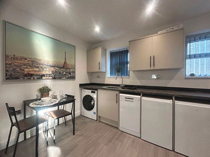 2 Bedroom Apartment To Rent In Firth Park Road, Sheffield, S5