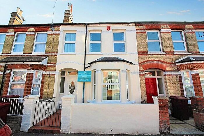 3 Bedroom Terraced House To Rent In Cranbury Road, Reading, RG30