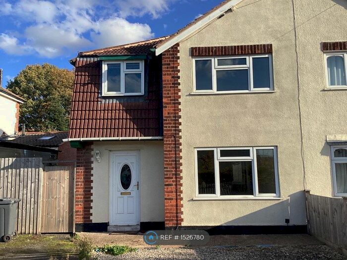 3 Bedroom Semi-Detached House To Rent In Melton Road, Thurmaston, Leicester, LE4