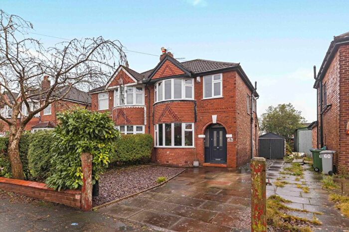3 Bedroom Semi Detached House For Sale In Conway Road, Sale, M33