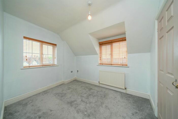 2 Bedroom End Of Terrace House For Sale In Mulberry Court, High Street, Old Town, Hemel Hempstead, Hertfordshire, HP1