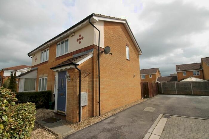2 Bedroom Property To Rent In Linden Drive, Bradley Stoke, Bristol, BS32