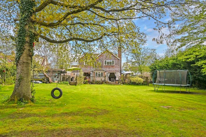 4 Bedroom Detached House For Sale In Benenden Road, Biddenden, TN27