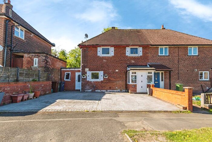 4 Bedroom Semi-Detached House For Sale In Bradley Green Road, Hyde, Greater Manchester, SK14