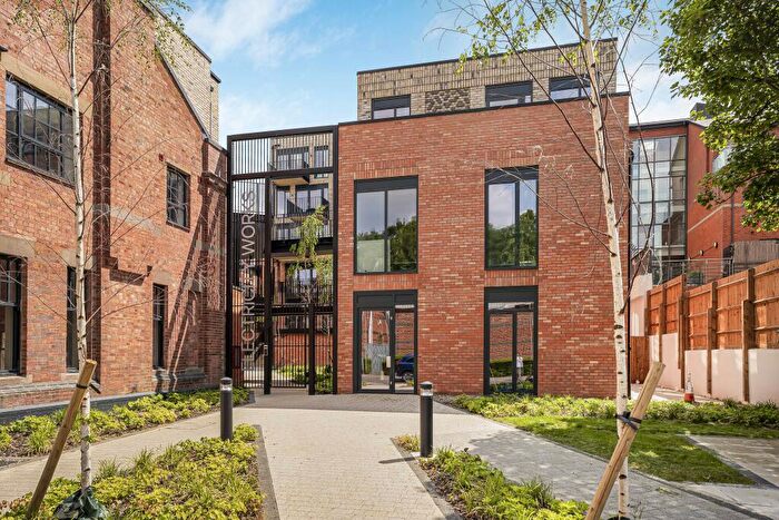 2 Bedroom Apartment For Sale In Faraday House, Old Electricity Works, Campfield Road, St Albans, AL1
