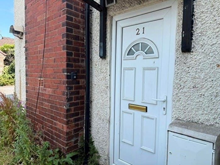 2 Bedroom Flat To Rent In Lower Fields, Burnley, BB12