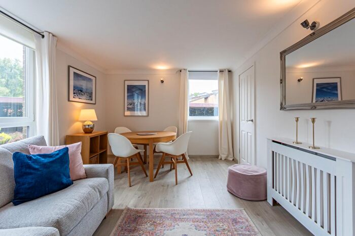 1 Bedroom Flat To Rent In Fair A Far, Cramond, Edinburgh, EH4