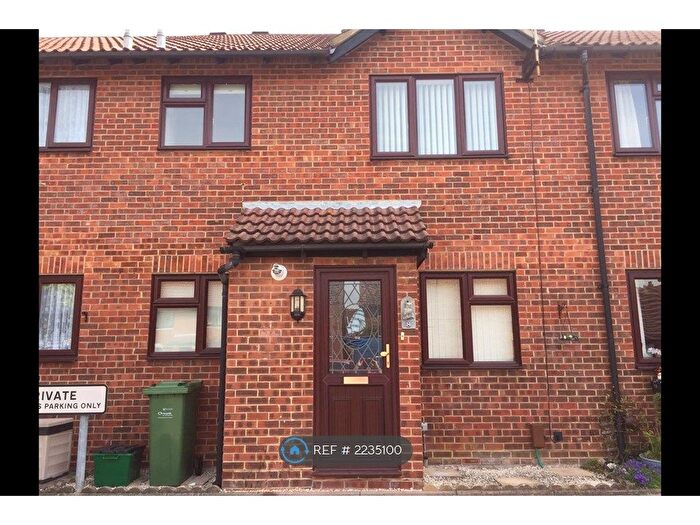1 Bedroom Terraced House To Rent In Bucklers Court, Portsmouth, PO2