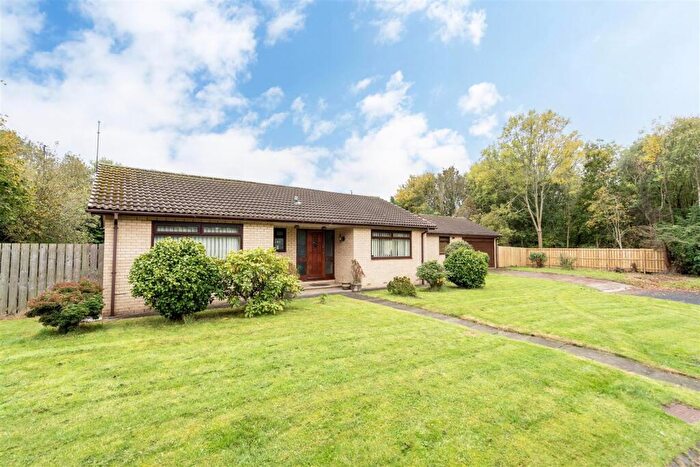 4 Bedroom Bungalow For Sale In Berrishill Grove, Whitley Bay, NE25
