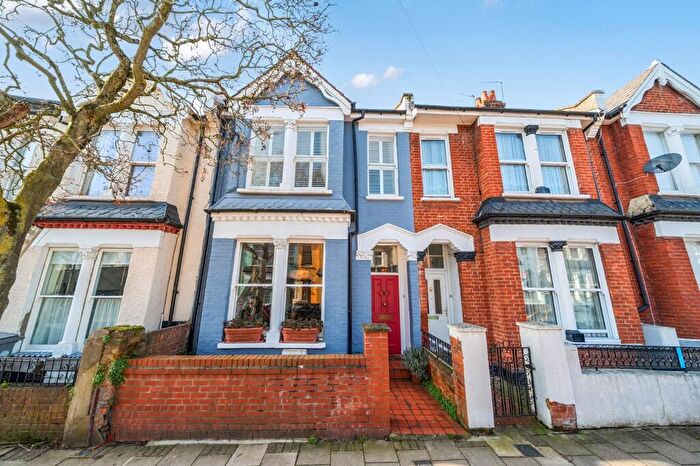 4 Bedroom House For Sale In Kenilworth Road, Queens Park, London, NW6