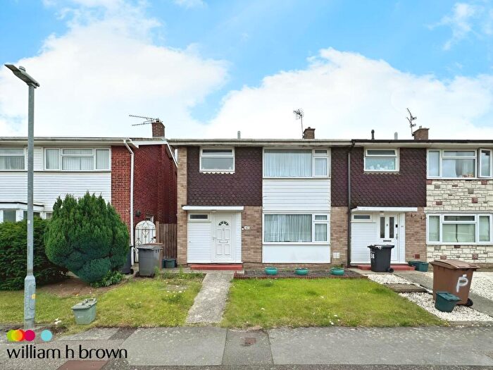 3 Bedroom House To Rent In Tamar Rise, Springfield, Chelmsford, CM1