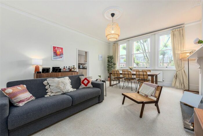 2 Bedroom Flat To Rent In Sutherland Avenue, Little Venice, W9