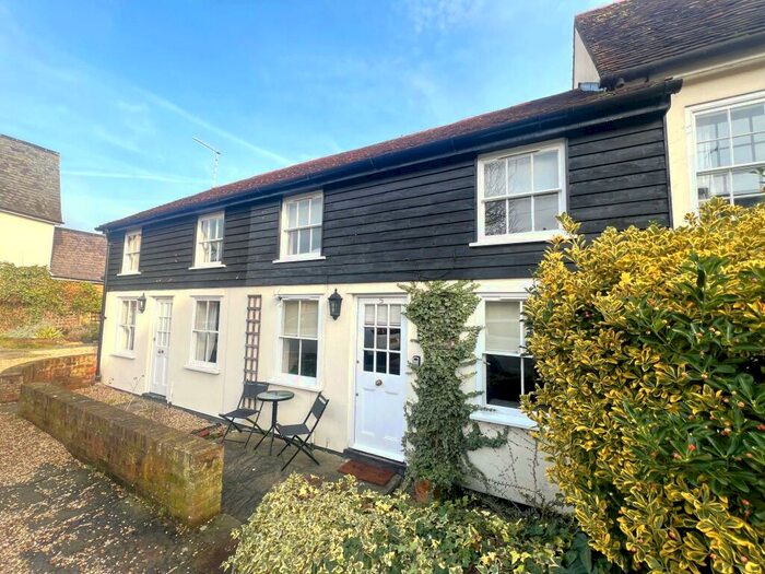 2 Bedroom House To Rent In Church Street, Ware, SG12