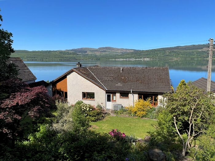 3 Bedroom Bungalow For Sale In Old Shore Road, St Catherines, Argyll And Bute, PA25