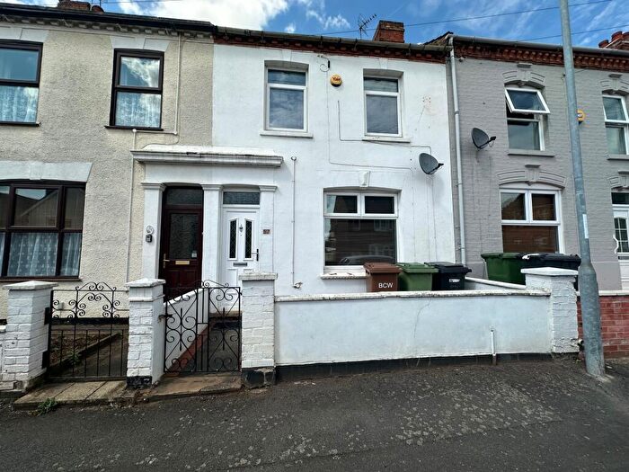 3 Bedroom House To Rent In Palk Road, Wellingborough, NN8