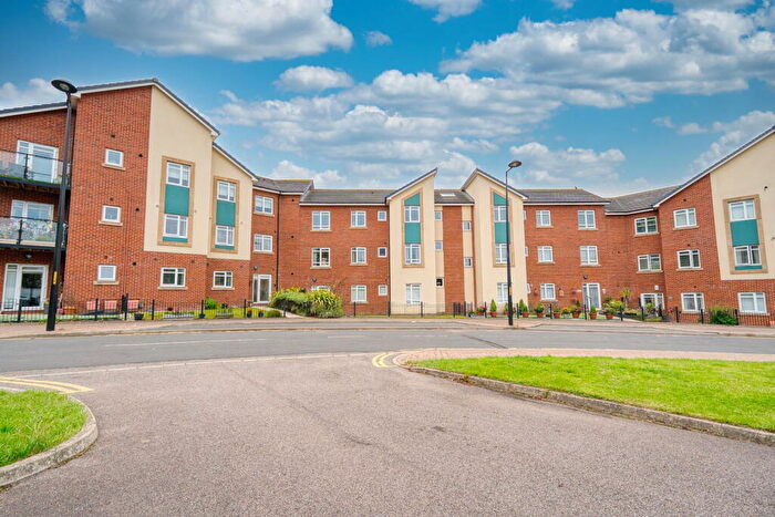 2 Bedroom Apartment For Sale In Redwood Avenue, South Shields, NE34