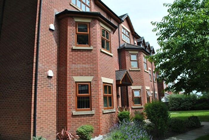 2 Bedroom Flat To Rent In Oakwood, Manchester Road, Clifton, M27