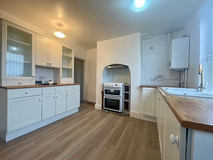 3 Bedroom Terraced House To Rent In Lindum Avenue, Lincoln, LN2