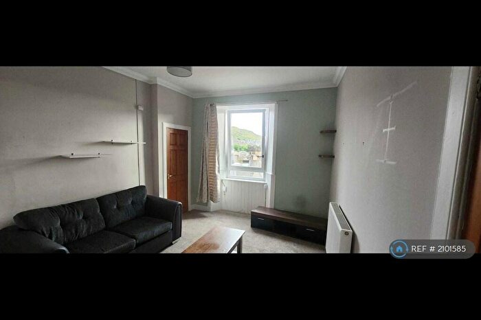 1 Bedroom Flat To Rent In Restalrig Road South, Edinburgh, EH7