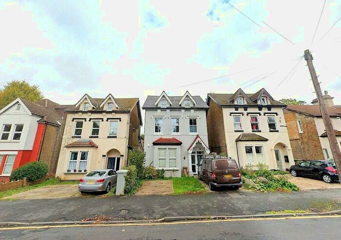 1 Bedroom Apartment To Rent In St James Road, Sutton, Surrey, SM1
