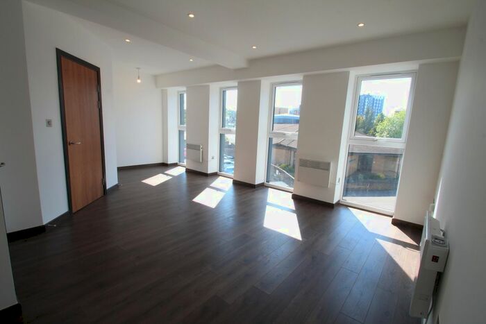 1 Bedroom Flat To Rent In Park Street, Luton, LU1