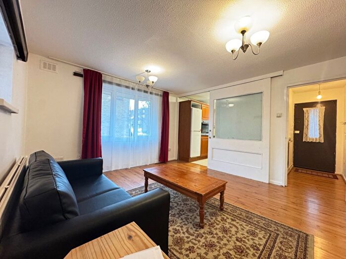 1 Bedroom Flat For Sale In Bredgar Road, Archway, London, N19