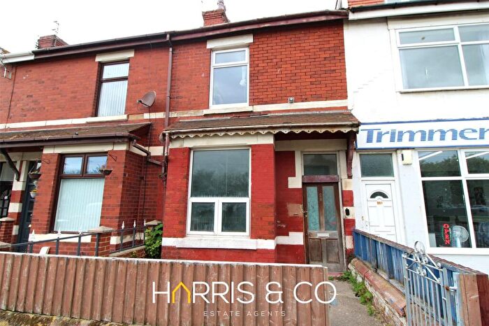 2 Bedroom Terraced House For Sale In Radcliffe Road, Fleetwood, Lancashire, FY7
