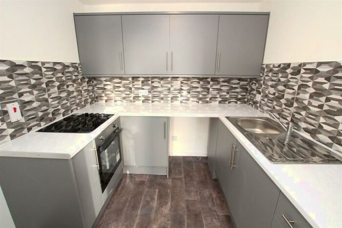 2 Bedroom Apartment To Rent In Marske Grove, Darlington, DL3