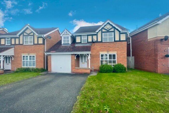 4 Bedroom Detached House To Rent In Cornwall Drive, Stafford, ST17