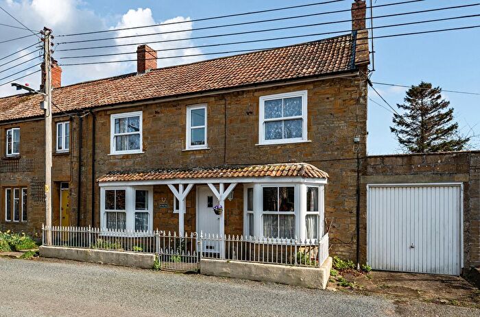4 Bedroom End Of Terrace House For Sale In Higher Street, Norton-Sub-Hamdon, Stoke-Sub-Hamdon, Somerset, TA14