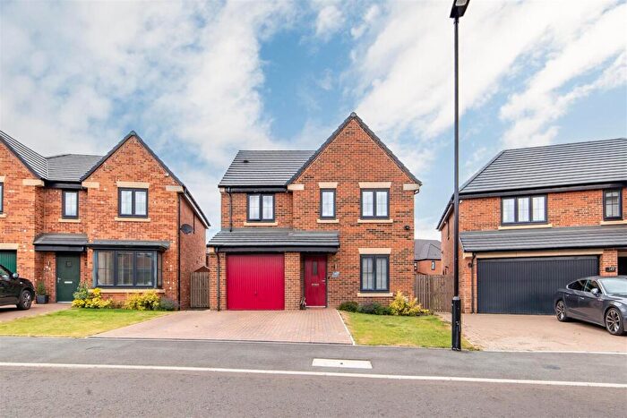 4 Bedroom Detached House For Sale In Dataller Drive, Hazlerigg, Newcastle Upon Tyne, NE13
