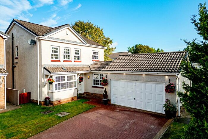 5 Bedroom Detached House For Sale In Renton Park, Lawthorn, Irvine, KA11