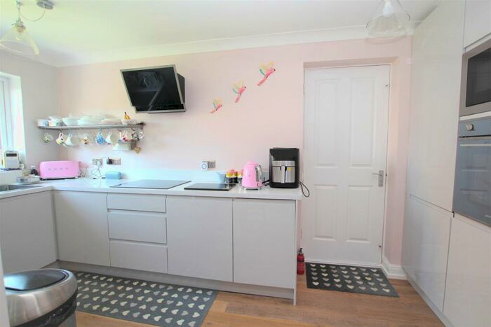 3 Bedroom Detached House For Sale In Worthing Mews, Clacton-on-Sea, CO15