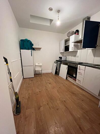 1 Bedroom Flat To Rent In Brixton Road, London, SW9