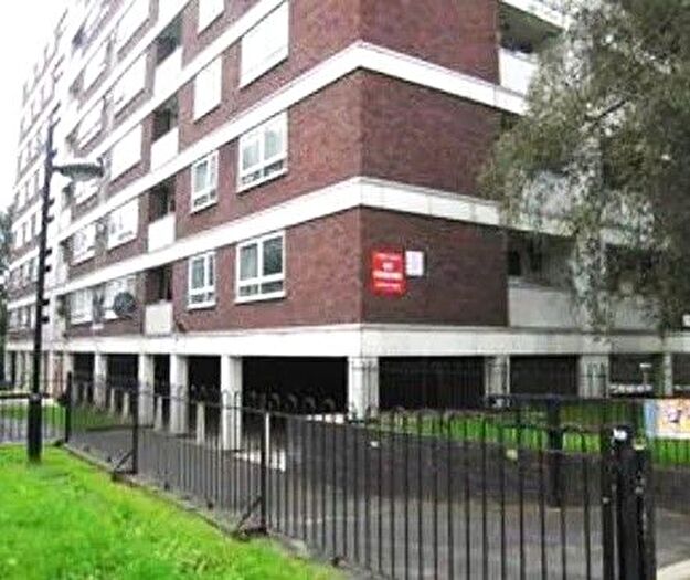 1 Bedroom Flat To Rent In Hammersmith Grove, London, W6