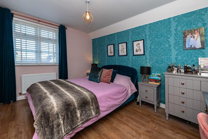 3 Bedroom End Of Terrace House For Sale In Lancaster Close, Hamstreet, Ashford, TN26