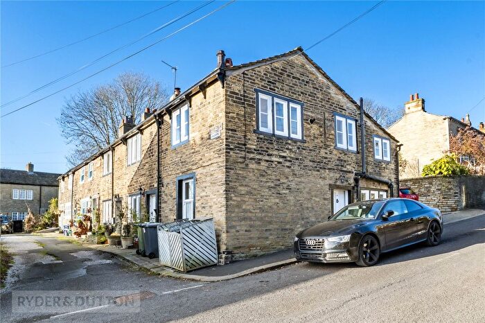 1 Bedroom Terraced House For Sale In Birkby Lodge Road, Huddersfield, West Yorkshire, HD2