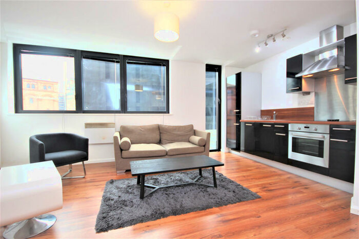 1 Bedroom Apartment To Rent In Mann Island, Liverpool, Merseyside, L3