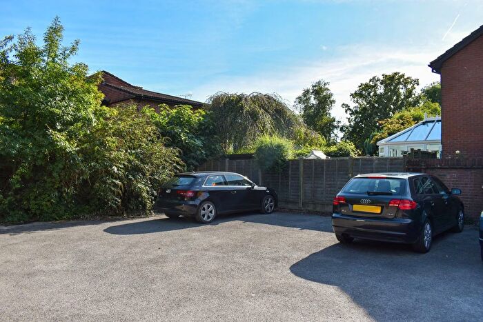 1 Bedroom Flat For Sale In Spartina Drive, Lymington, SO41
