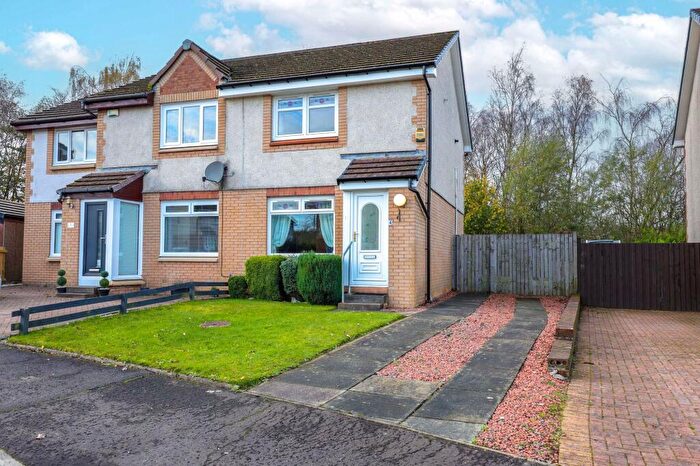 2 Bedroom Semi-Detached House For Sale In Ben Aigan Place, Darnley, G53