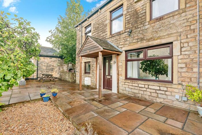 2 Bedroom Semi-Detached House For Sale In Marsden Road, Burnley, Lancashire, BB10