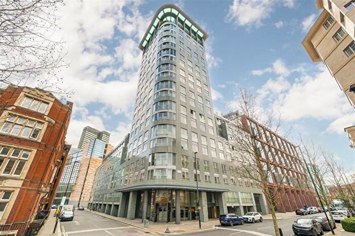 1 Bedroom Flat For Sale In Osnaburgh Street, Great Portland Street, NW1