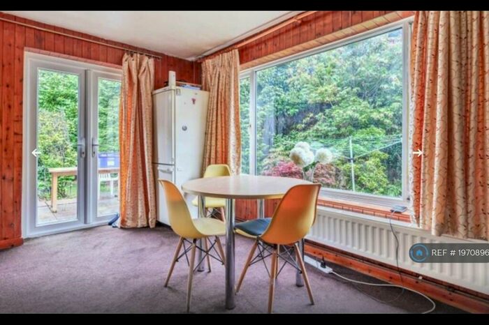 2 Bedroom Bungalow To Rent In Ferndale Road, Church Crookham, Fleet, GU52